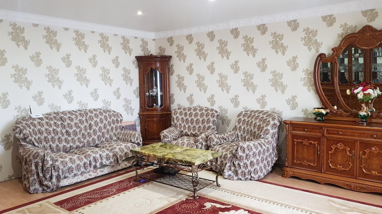 Люкс Апартаменты Центр Sukhumi Luaran gambar