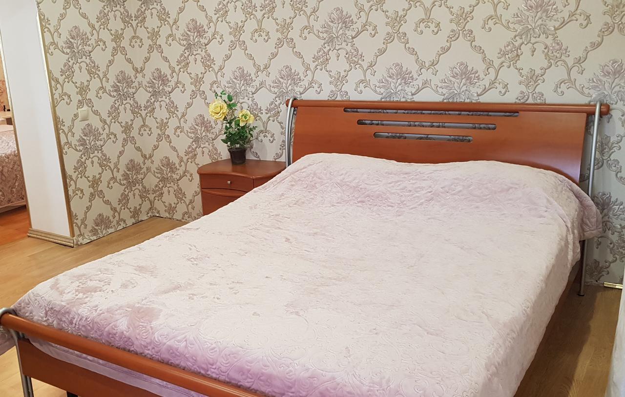 Люкс Апартаменты Центр Sukhumi Luaran gambar